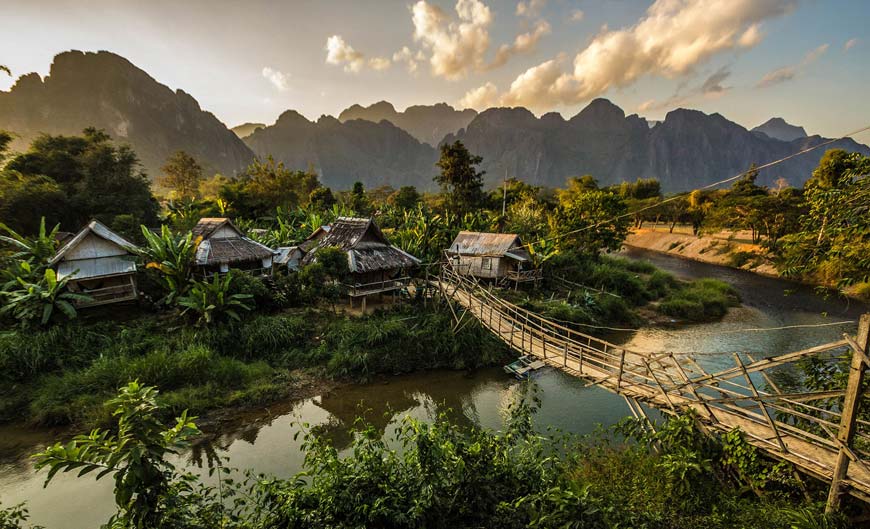 Vila de agricultores perto de Vang Vieng (Laos)