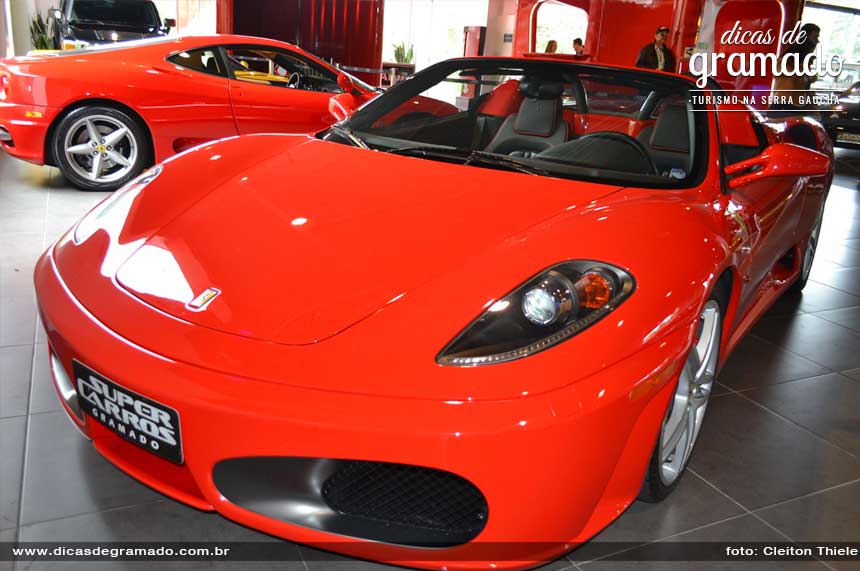 Ferrari em Gramado: Super Carros