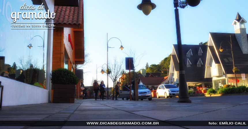 Gramado para mulheres: Caminhada na Avenida Borges de Medeiros