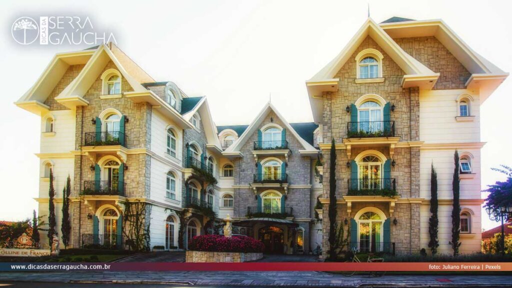 Quanto custa viajar para Gramado em dezembro - Hotel Colline de France - Gramado (RS)