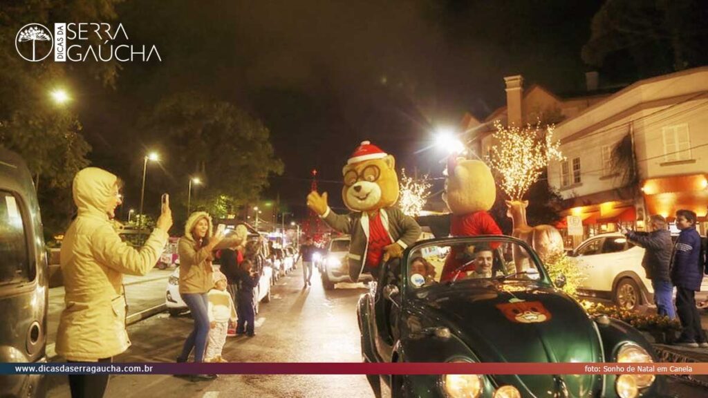 Vila de Natal e Praça João Corrêa: o dia em que a praça vira sala de estar